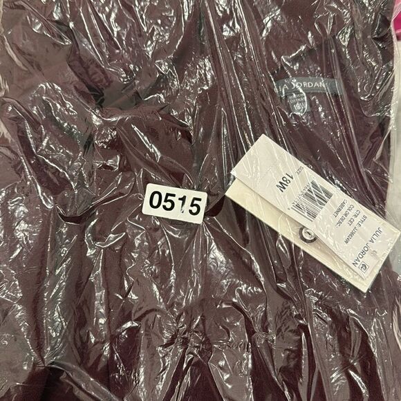 Julia Jordan Twist Halter Neck Jumpsuit - Picture 6 of 6